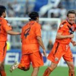 i-compagni-festeggiano-taddei