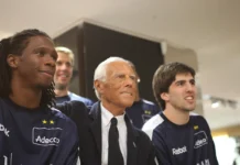 È morto Giorgio Armani, il “Re della Moda” si è spento a 91 anni Giorgio Armani all'Olimpia Milano